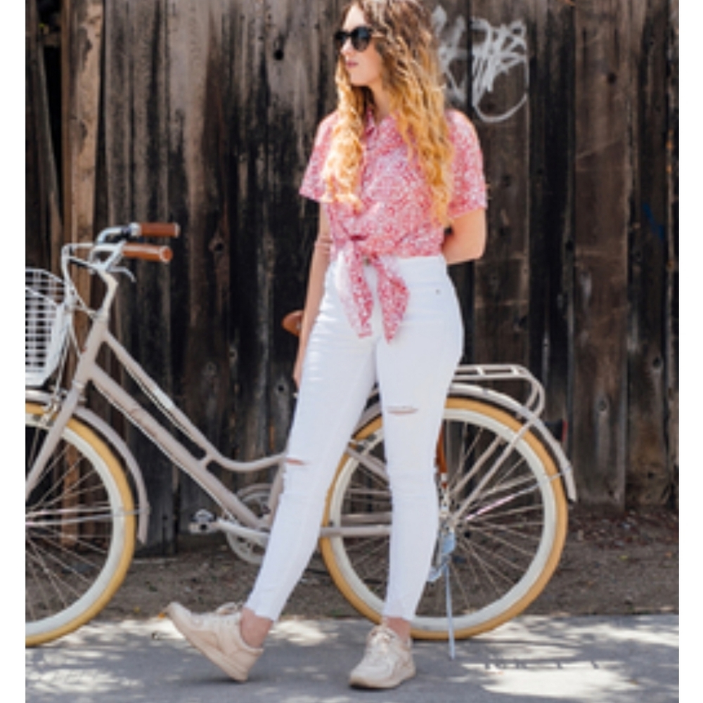 NWT Lularoe Ankle Distressed White Jeans Sz 32